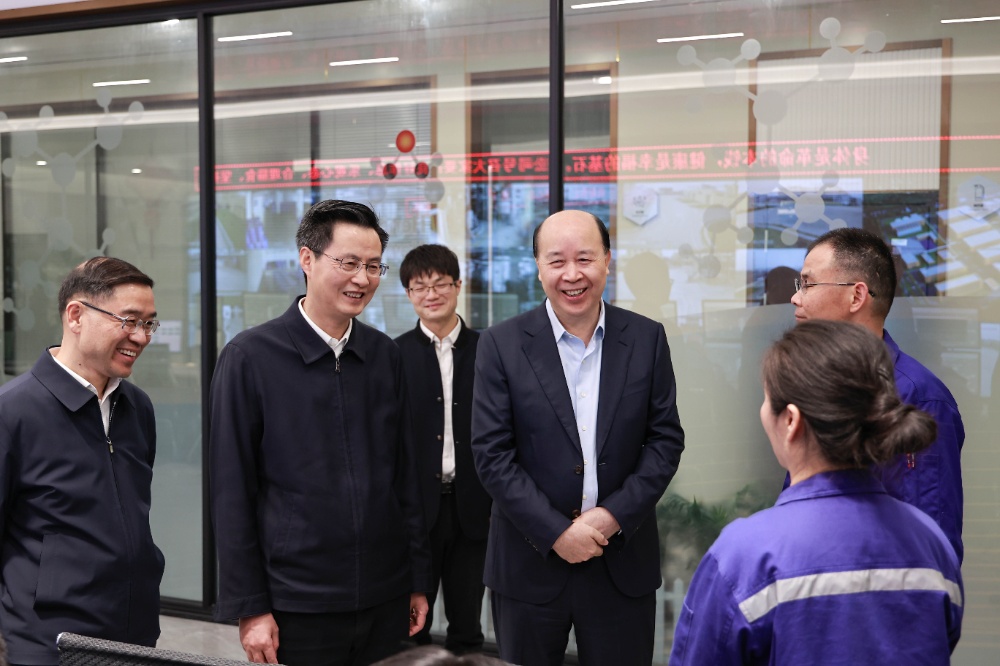 1710467853761696 陈伟书记到恒翔-网站新闻2