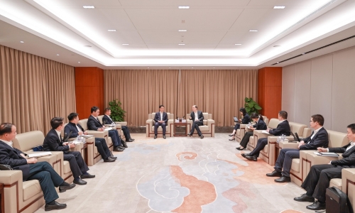中国农业银行浙江省分行行长王全刚莅临非凡国际调研