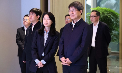 工业和信息化部副部长张云明莅临非凡国际调研